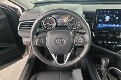 Toyota Camry 2021, 43200 км, за 112025.8 CNY - фото 13