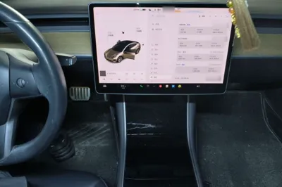 Tesla Model 3 2019, 101300 км, за 144742.36 CNY - фото 16