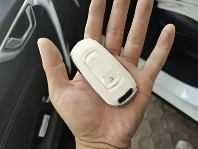Geely Vision X3 2020, 62699 км, за 29400 CNY - фото 9