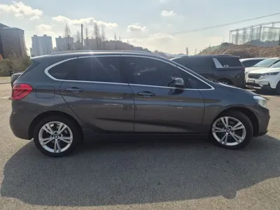 BMW 2-Series 2017, 157992 км, за 10800000 KRW