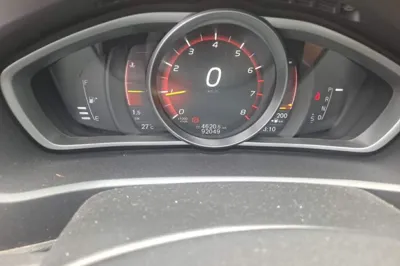 Volvo V40 2017, 92000 км, за 45021.43 CNY - фото 13
