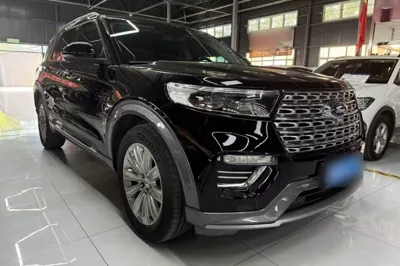 Ford Explorer 2020, 39800 км, за 164504.06 CNY