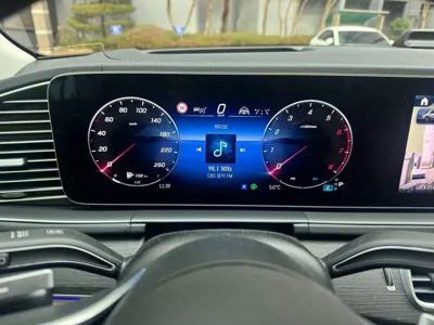 Mercedes-Benz GLE-Class 2024, 11500 км, за 107380000 KRW - фото 15