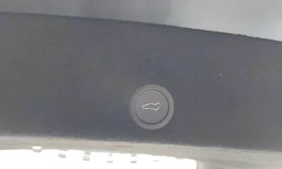 Tesla Model Y 2026, 21 км, за 77500000 KRW - фото 20