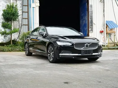 Volvo S90 · 2024 год
