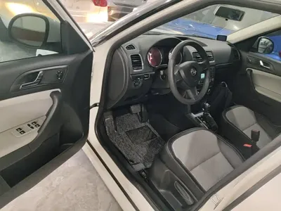 Skoda Yeti 2016, 128400 км, за 31300 CNY - фото 16