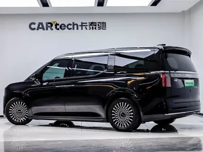 Zeekr 009 2023, 44700 км, за 275000 CNY