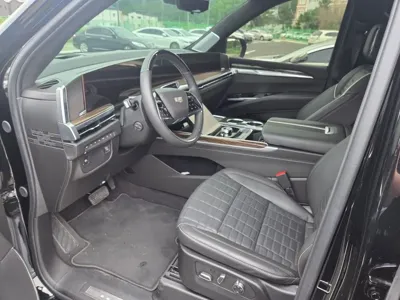 Cadillac Escalade 2025, 6700 км, за 160000000 KRW - фото 4