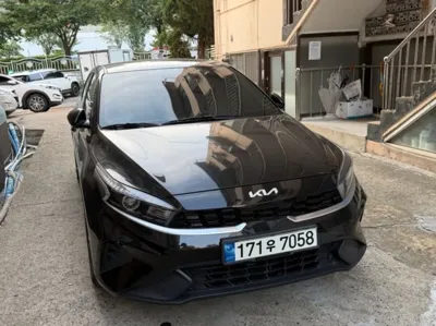 Kia K3 · 2022 год