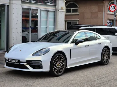 Porsche Panamera · 2018 год