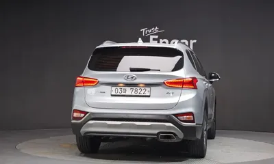 Hyundai Santafe 2019, 60142 км, за 21500000 KRW