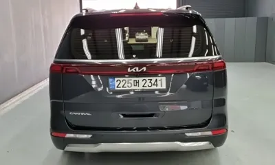 Kia Canival 2023, 59000 км, за 30300000 KRW