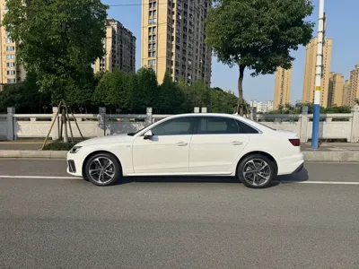 Audi A4L 2022, 68000 км, за 138800 CNY - фото 9