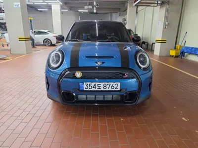 MINI Cooper 2024, 7301 км, за 30000000 KRW - фото 3