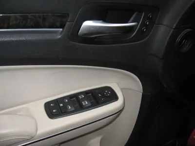Chrysler 300C 2016, 94517 км, за 7800000 KRW - фото 17
