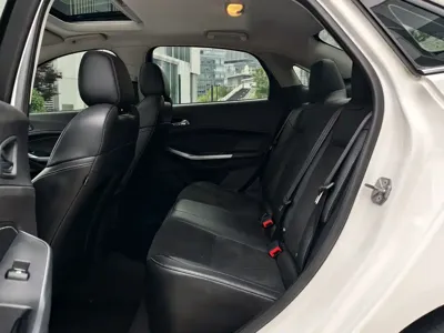 Ford Escort 2020, 60000 км, за 33800 CNY - фото 27
