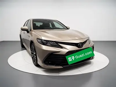 Toyota Camry 2021, 48800 км, за 90399 CNY