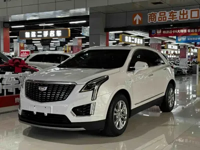 Cadillac XT5 · 2022 год