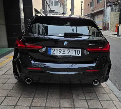 BMW 1-Series 2024, 12294 км, за 33600000 KRW