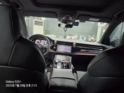 Audi RSQ8 2025, 15000 км, за 156670000 KRW - фото 7
