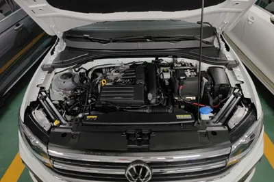 Volkswagen Bora 2026, 6700 км, за 92426.39 CNY - фото 24