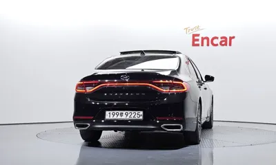 Hyundai Grandeur 2017, 182771 км, за 9800000 KRW