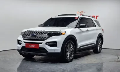 Ford Explorer · 2021 год