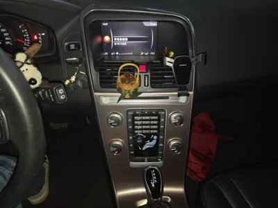 Volvo XC60 2017, 102600 км, за 65955.62 CNY - фото 14