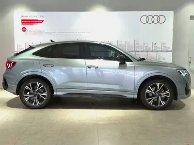 Audi Q3 Sportback 2022, 19100 км, за 108800 CNY