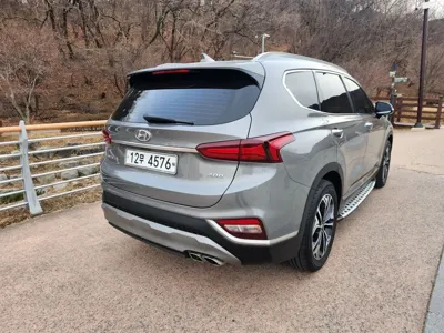 Hyundai Santafe 2019, 128113 км, за 18200000 KRW