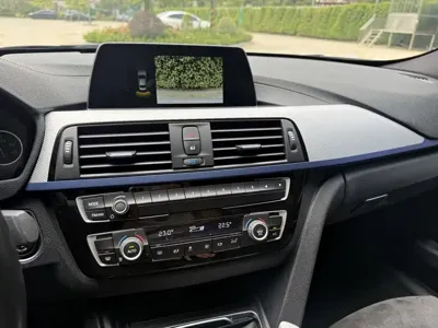 BMW 3 Series 2018, 97000 км, за 82800 CNY - фото 9