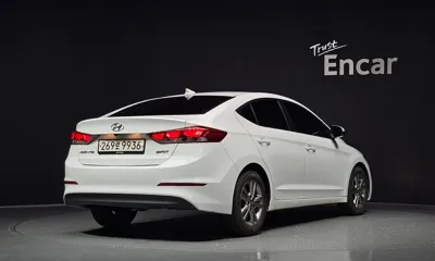 Hyundai Avante 2017, 164640 км, за 6900000 KRW