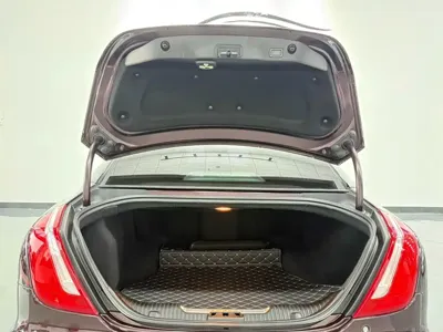 Jaguar XJ 2017, 79100 км, за 136300 CNY - фото 5