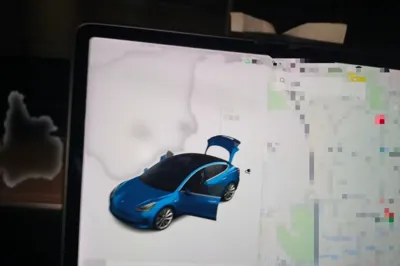 Tesla Model 3 2019, 105100 км, за 104830.47 CNY - фото 10