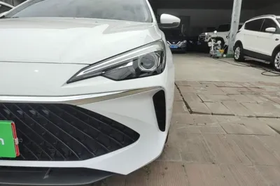 Roewe i5 2023, 8300 км, за 64008.04 CNY - фото 8
