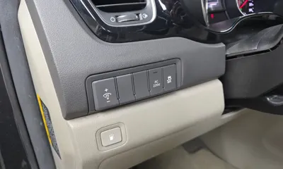 Kia Canival 2017, 139992 км, за 9200000 KRW - фото 15