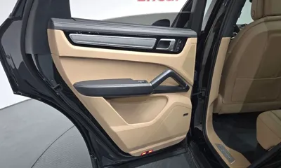 Porsche Cayenne 2023, 83308 км, за 88800000 KRW - фото 25