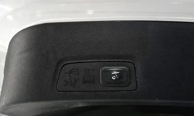 Lincoln MKC 2015, 150543 км, за 6900000 KRW - фото 18