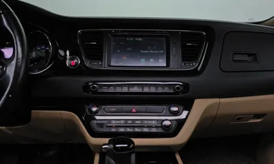 Kia Canival 2016, 220745 км, за 8090000 KRW - фото 13