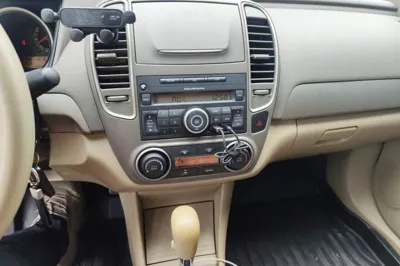 Nissan Sylphy 2018, 101000 км, за 41616.39 CNY - фото 10