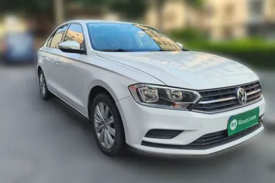 Volkswagen Bora 2019, 43300 км, за 42664.06 CNY