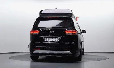 Kia Canival 2017, 101103 км, за 17000000 KRW