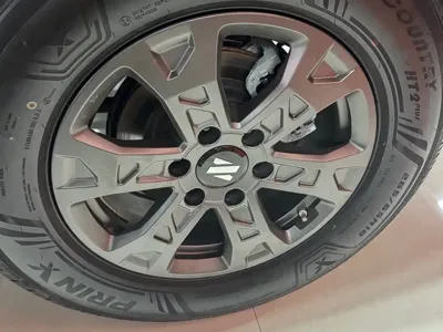 Dongfeng 郑州日产Z9 2026, 14000 км, за 129800 CNY