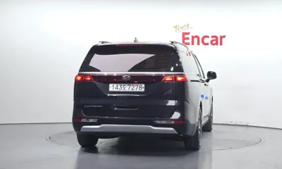 Kia Canival 2021, 93143 км, за 20200000 KRW