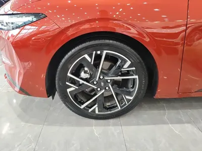 Ford Mondeo 2025, 2300 км, за 126600 CNY - фото 23