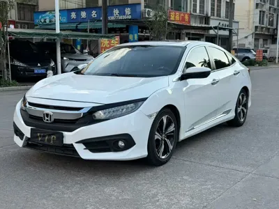 Honda Civic · 2016 год