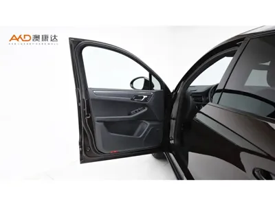 Porsche Macan 2020, 57000 км, за 208000 CNY - фото 10