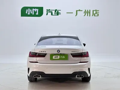 BMW 3 Series 2022, 41000 км, за 195000 CNY