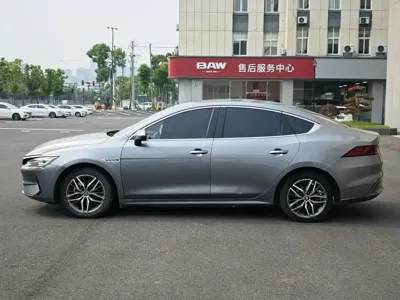 BYD Qin Plus 2022, 160000 км, за 48800 CNY