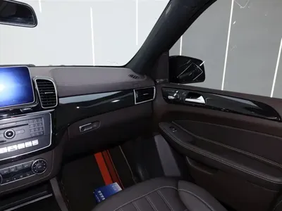 Mercedes-Benz GLS 2018, 44000 км, за 388000 CNY - фото 27